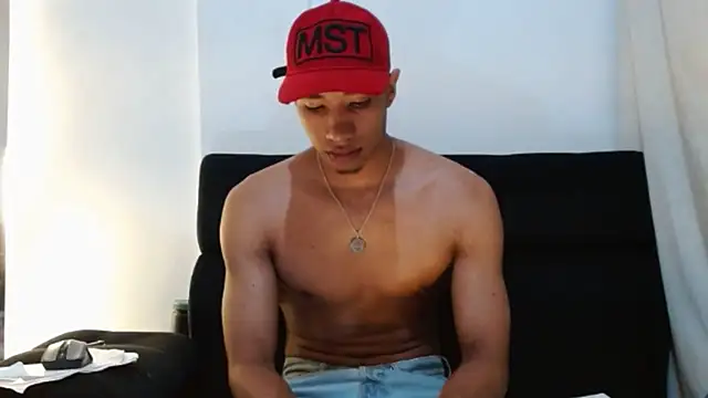 Snapshot of JacksonCooper1 chatting on January 2025 04:07:01 AM JacksonCooper1 online show from January 2025 04:07:01 AM