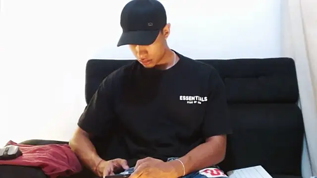 Snapshot of JacksonCooper1 chatting on January 2025 03:53:01 AM JacksonCooper1 online show from January 2025 03:53:01 AM