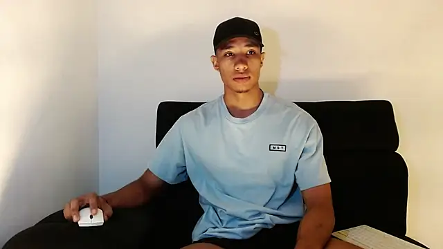 Snapshot of JacksonCooper1 chatting on March 2025 07:09:01 PM JacksonCooper1 online show from March 2025 07:09:01 PM