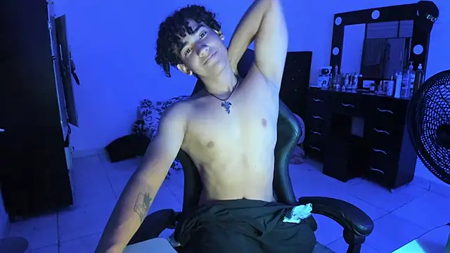 jake willianss online show from October 2025 08:57:01 PM