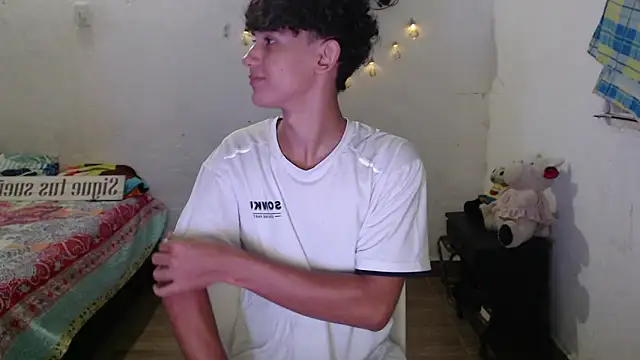 jake willianss online show from December 2024 11:05:02 PM