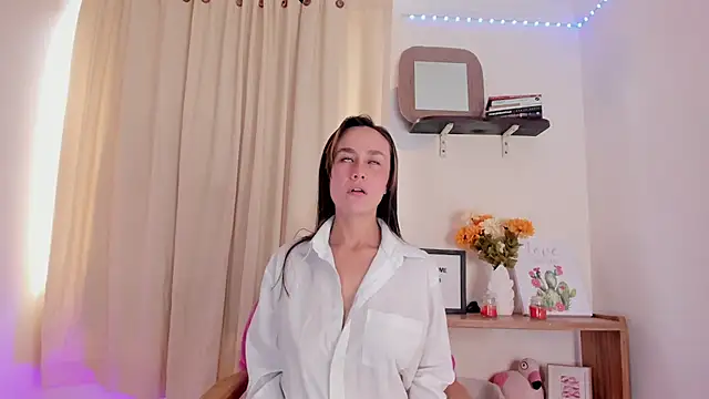 lila rush online show from September 2025 07:35:02 PM