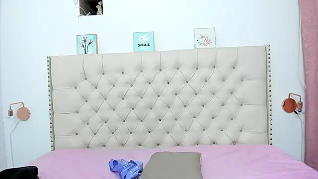 Snapshot of Kim_Eli chatting on February 2025 02:01:01 AM Kim Eli online show from February 2025 02:01:01 AM