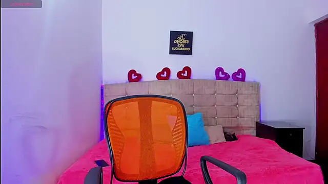 Catherine summer1 online show from November 2025 04:11:01 PM