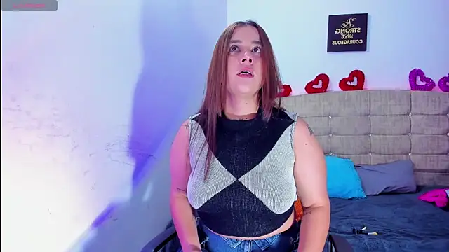 Catherine summer1 online show from December 2025 02:56:02 AM