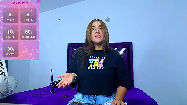 Snapshot of Catherine_summer1 chatting on January 2026 03:46:01 AM Catherine summer1 online show from January 2026 03:46:01 AM