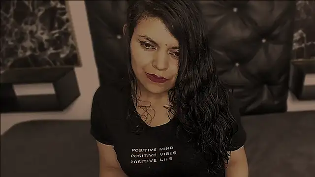 scarlett w0lf online show from February 2025 04:26:02 PM
