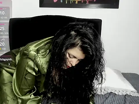 scarlett w0lf online show from July 2026 08:57:01 PM