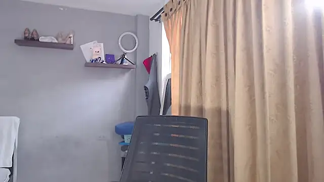 SusanLeroy online show from October 2025 11:33:01 AM