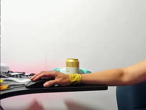 Snapshot of peanut_tangerine chatting on November 2025 01:01:02 AM peanut tangerine online show from November 2025 01:01:02 AM