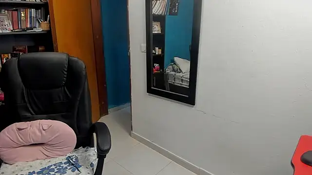 peanut tangerine online show from February 2026 01:05:02 AM