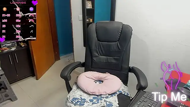 peanut tangerine online show from February 2026 12:07:02 AM