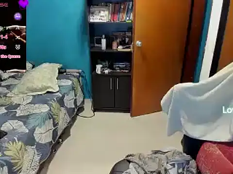 Snapshot of peanut_tangerine chatting on October 2025 01:02:02 AM peanut tangerine online show from October 2025 01:02:02 AM