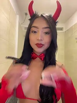 SOPHIACANDY19  online show from October 2025 10:38:02 PM