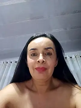 Samantha Sullivan  online show from January 2026 03:02:01 AM