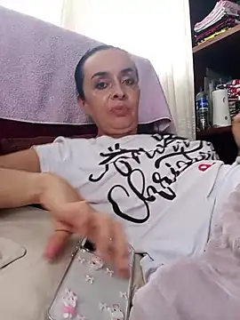 Samantha Sullivan  online show from February 2026 12:26:01 PM