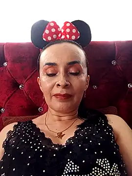 Samantha Sullivan  online show from October 2025 04:03:01 PM