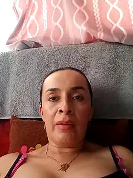 Samantha Sullivan  online show from November 2025 10:08:02 PM