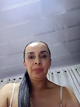 Samantha Sullivan  online show from February 2026 02:32:01 AM