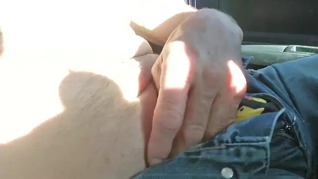 Snapshot of overaveragefreak4you chatting on June 2026 10:26:01 PM overaveragefreak4you online show from June 2026 10:26:01 PM