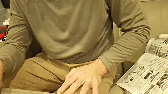 overaveragefreak4you online show from March 2026 08:29:01 AM