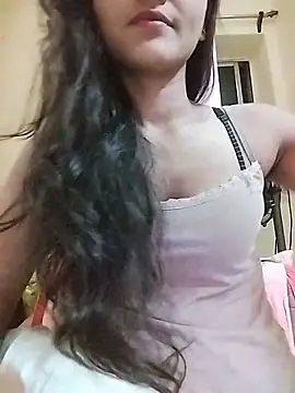 MISSQUEEN48 online show from June 2026 05:18:01 PM