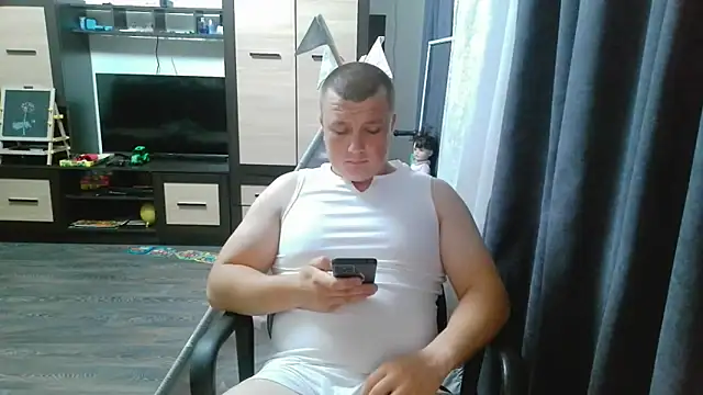 Snapshot of gamblingbum chatting on June 2026 11:47:01 PM gamblingbum online show from June 2026 11:47:01 PM
