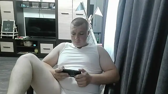 Snapshot of gamblingbum chatting on June 2026 03:40:02 AM gamblingbum online show from June 2026 03:40:02 AM