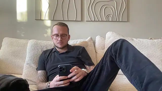 thehornyguy97 online show from December 2025 11:35:01 AM