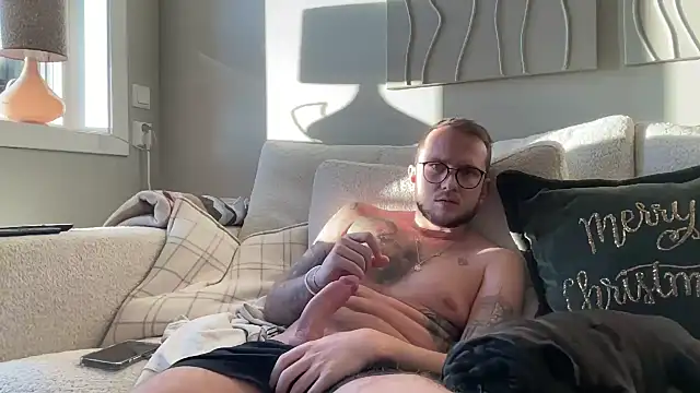 Snapshot of thehornyguy97 chatting on December 2024 01:03:01 PM thehornyguy97 online show from December 2024 01:03:01 PM