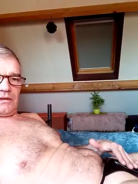 ronny51 online show from March 2025 08:50:02 AM