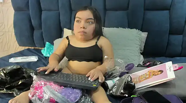 Michelle Brooks online show from February 2025 01:30:02 PM