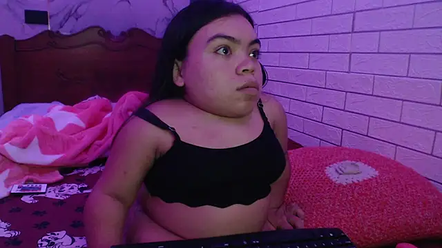 Michelle Brooks online show from February 2025 05:16:01 AM