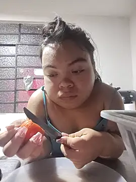 Michelle Brooks online show from September 2025 09:46:02 AM