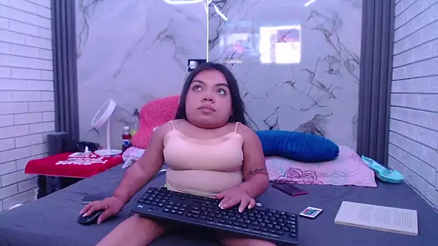 Michelle Brooks online show from September 2025 03:12:02 PM
