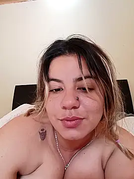 Candy sr online show from November 2025 02:05:01 PM