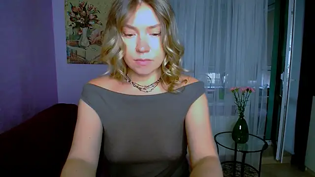 Snapshot of TaylorBre chatting on September 2025 05:41:01 AM TaylorBre online show from September 2025 05:41:01 AM