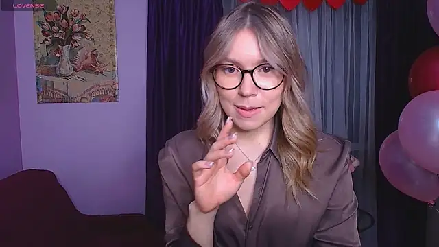 Snapshot of TaylorBre chatting on March 2025 05:18:01 PM TaylorBre online show from March 2025 05:18:01 PM