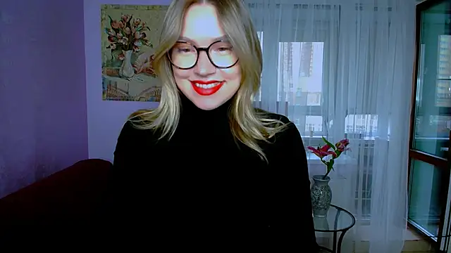 Snapshot of TaylorBre chatting on September 2025 05:25:01 AM TaylorBre online show from September 2025 05:25:01 AM