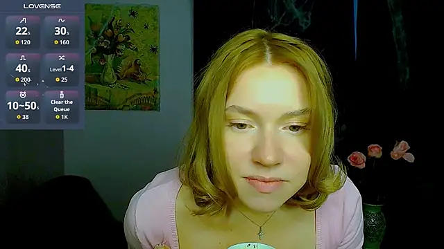 Snapshot of TaylorBre chatting on November 2025 07:25:02 AM TaylorBre online show from November 2025 07:25:02 AM