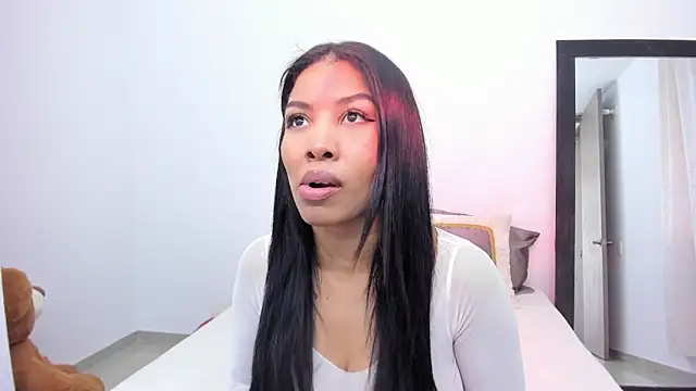 NickyBrown  online show from April 2026 04:35:01 PM