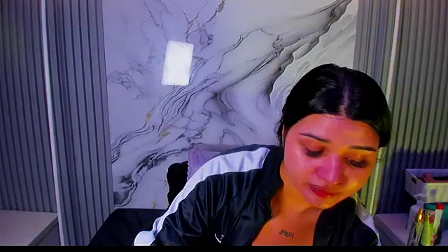 Snapshot of venusowen_ chatting on March 2026 02:03:02 PM venusowen online show from March 2026 02:03:02 PM