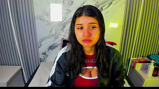 Snapshot of venusowen_ chatting on March 2026 01:25:01 PM venusowen online show from March 2026 01:25:01 PM