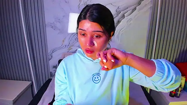 Snapshot of venusowen_ chatting on March 2026 01:01:01 PM venusowen online show from March 2026 01:01:01 PM