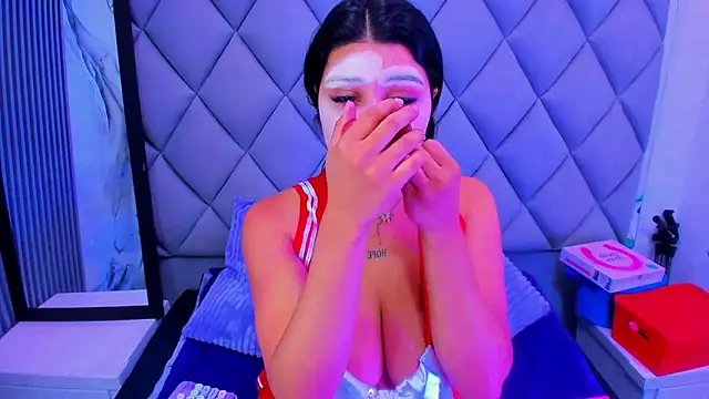 Snapshot of venusowen_ chatting on October 2025 01:41:01 PM venusowen online show from October 2025 01:41:01 PM