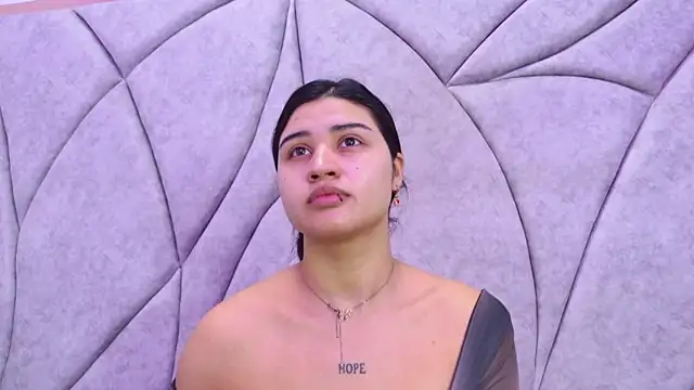 Snapshot of venusowen_ chatting on November 2025 11:14:02 AM venusowen online show from November 2025 11:14:02 AM