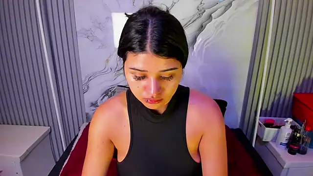Snapshot of venusowen_ chatting on April 2026 01:48:01 PM venusowen online show from April 2026 01:48:01 PM