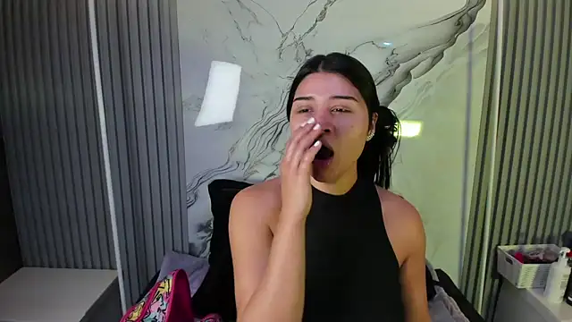 Snapshot of venusowen_ chatting on March 2026 01:12:02 PM venusowen online show from March 2026 01:12:02 PM