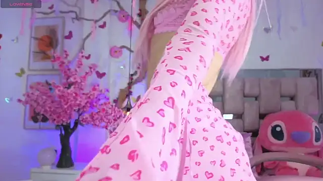 DaripQueen online show from April 2026 01:23:02 PM