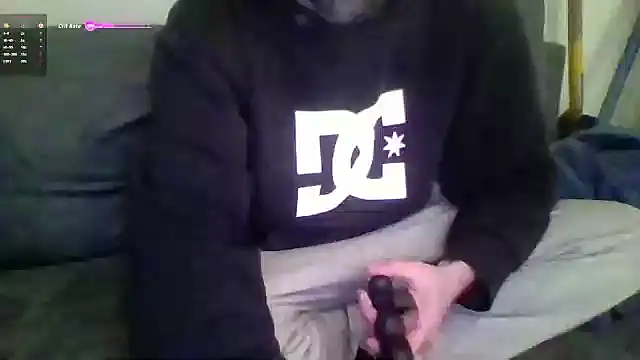 Snapshot of Ariete80s chatting on February 2026 12:00:01 AM Ariete80s online show from February 2026 12:00:01 AM